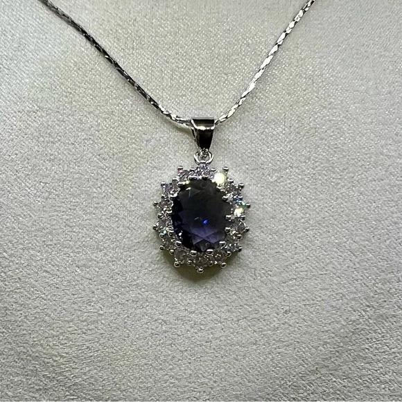 NIB S925 Stamped Silver Amethyst and Zircon Oval Pendant Necklace - Picture 6 of 14